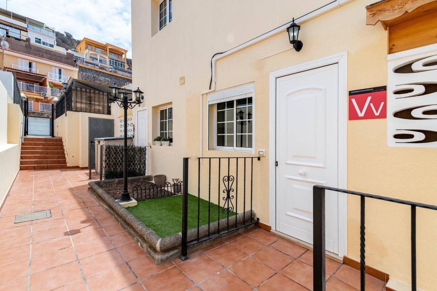 Villa Aspen Gran Canaria Arguineguin Exterior photo